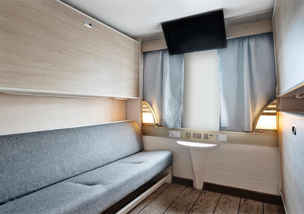 Viking Line Ferry Gabriella - One-Way Journey From Stockholm To Helsinki Hotel Bilik gambar