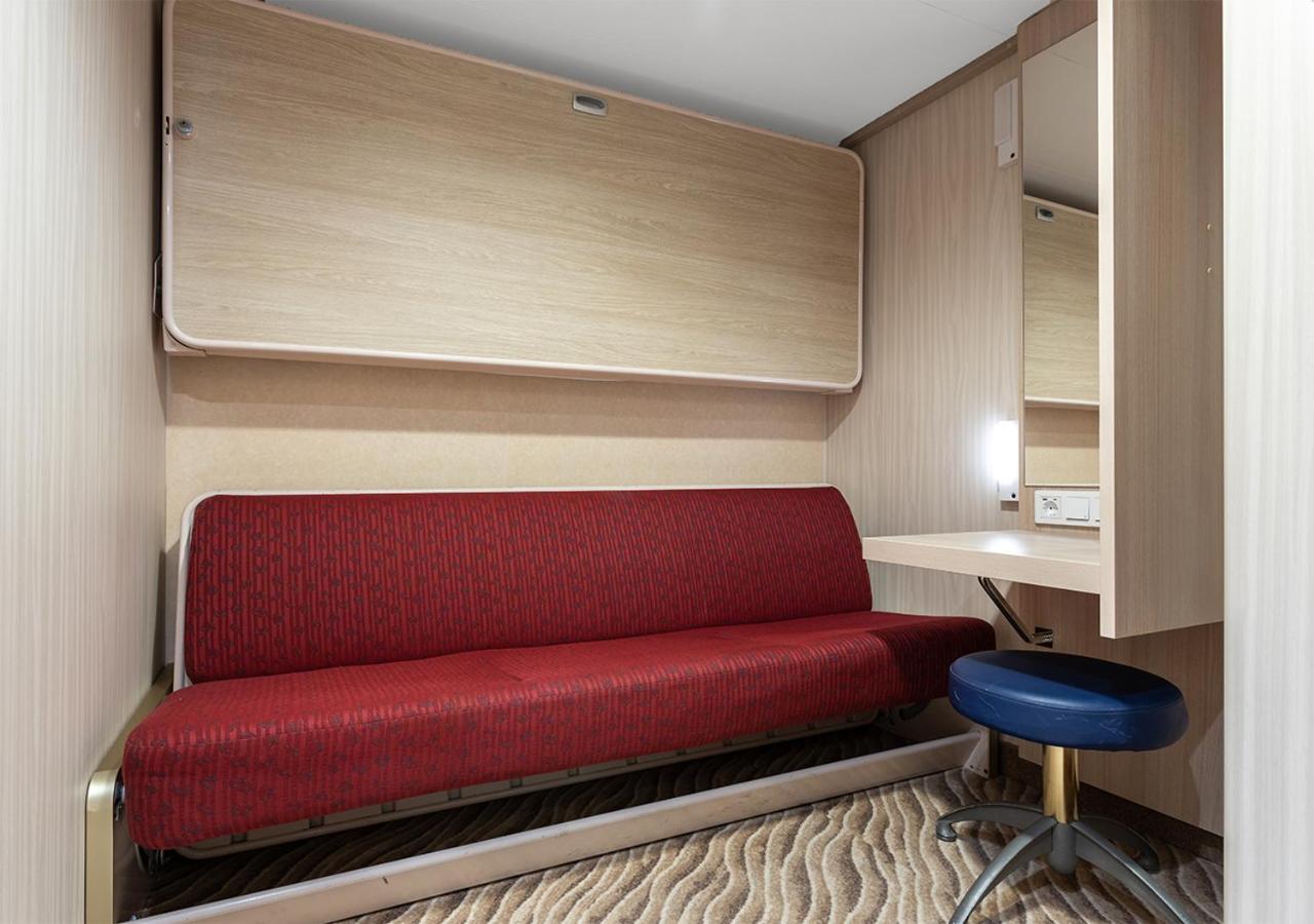 Viking Line Ferry Gabriella - One-Way Journey From Stockholm To Helsinki Hotel Bilik gambar